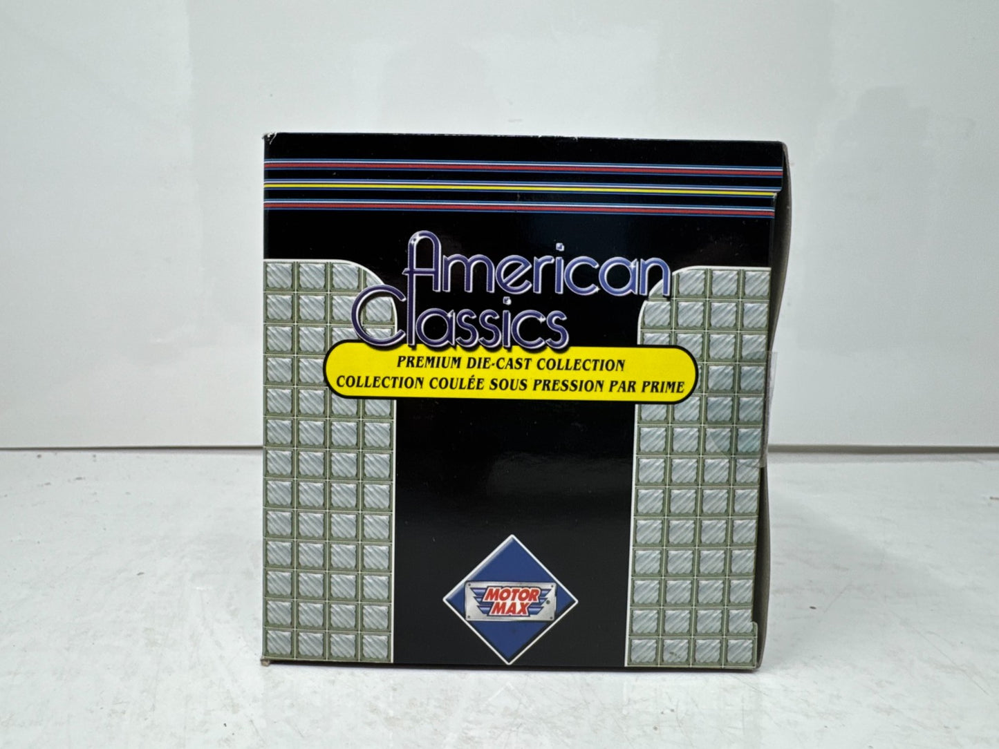 Motormax American Classics 1966 Chevy C10 Fleetside Pickup 1:24 Diecast
