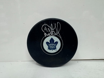 Doug Gilmour Toronto Maple Leafs Signed NHL Autograph Puck Silver Auto