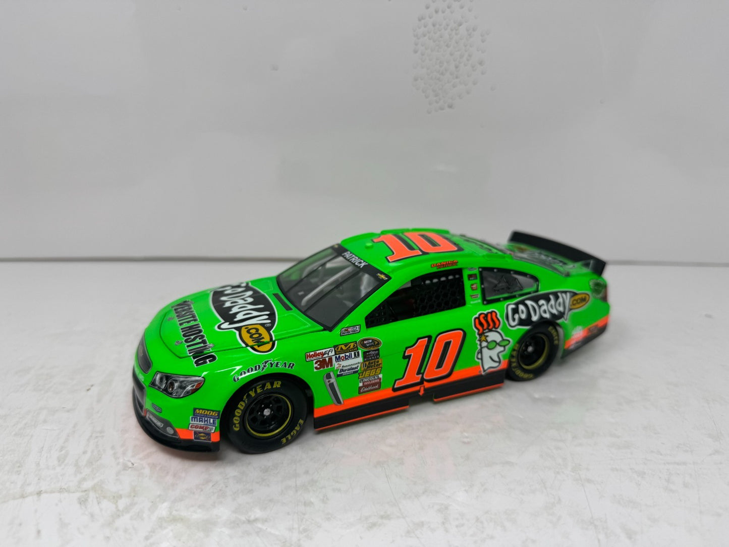 Lionel NASCAR #10 Danica Patrick GoDaddy 2013 Daytona Pole Winner 1:24 Diecast