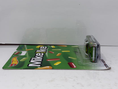 Hot Wheels Mike and Ike 1971 El Camino 1:64 Diecast Real Riders