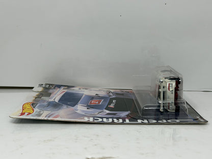Hot Wheels Premium Open Track Audi R8 LMS 1:64 Diecast