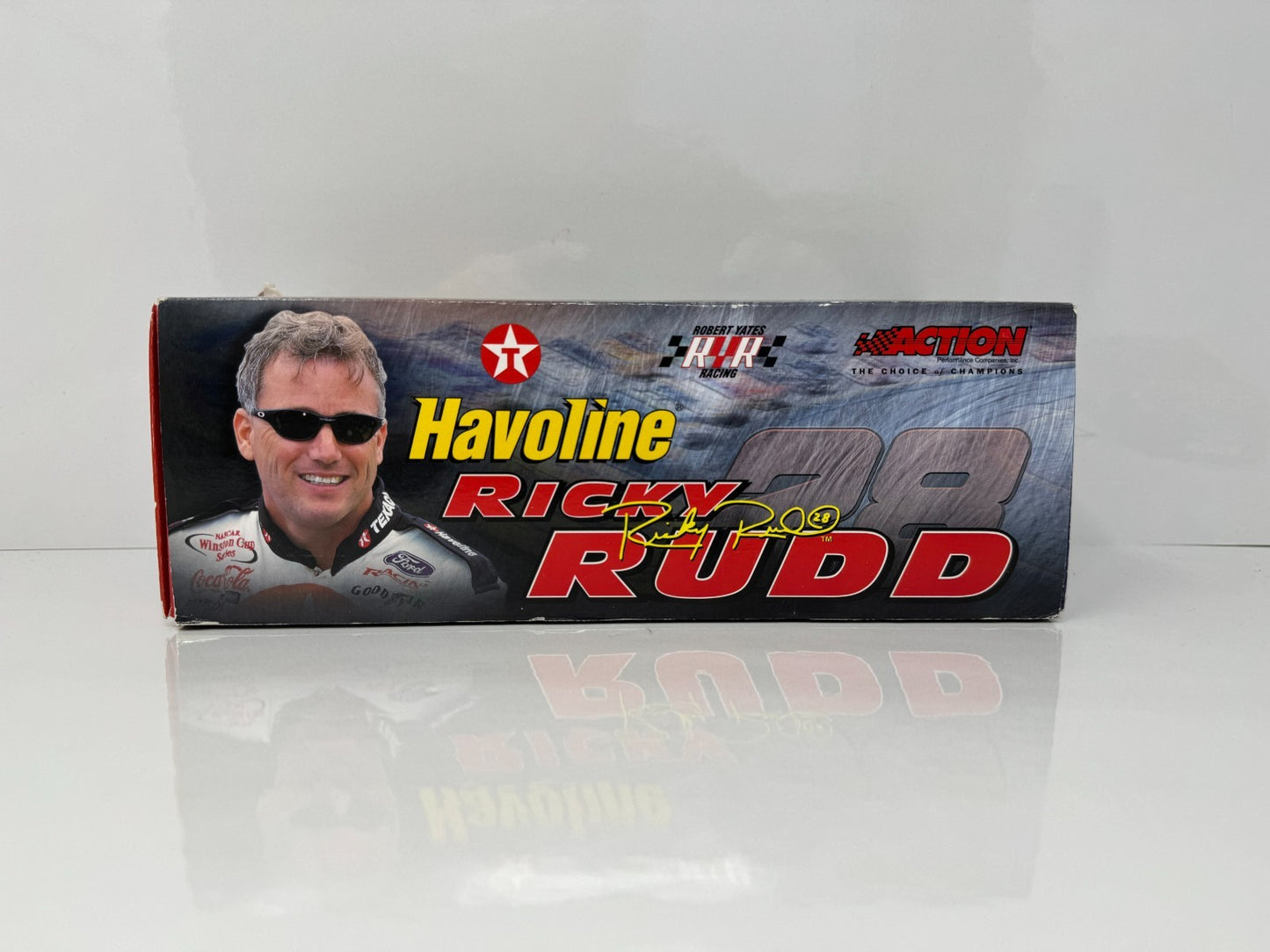 Action NASCAR Ricky Rudd #28 Havoline Bud Shootout 2001 Taurus BANK 1:24 Diecast