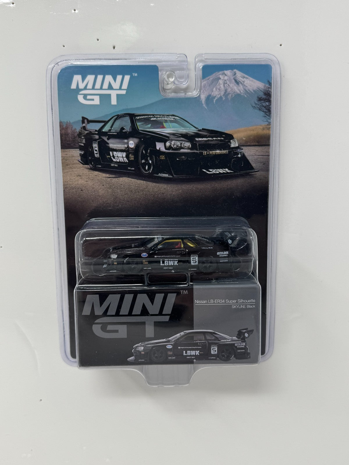 Mini GT LBWK Nissan LB-ER34 Super Silhouette Skyline Black 1:64 Diecast