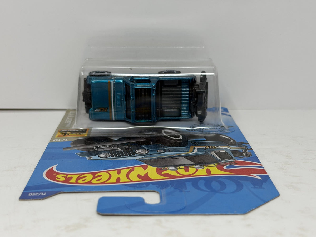 Hot Wheels Super Treasure Hunt Jeepster Commando Baja Blazers 1:64 Diecast STH