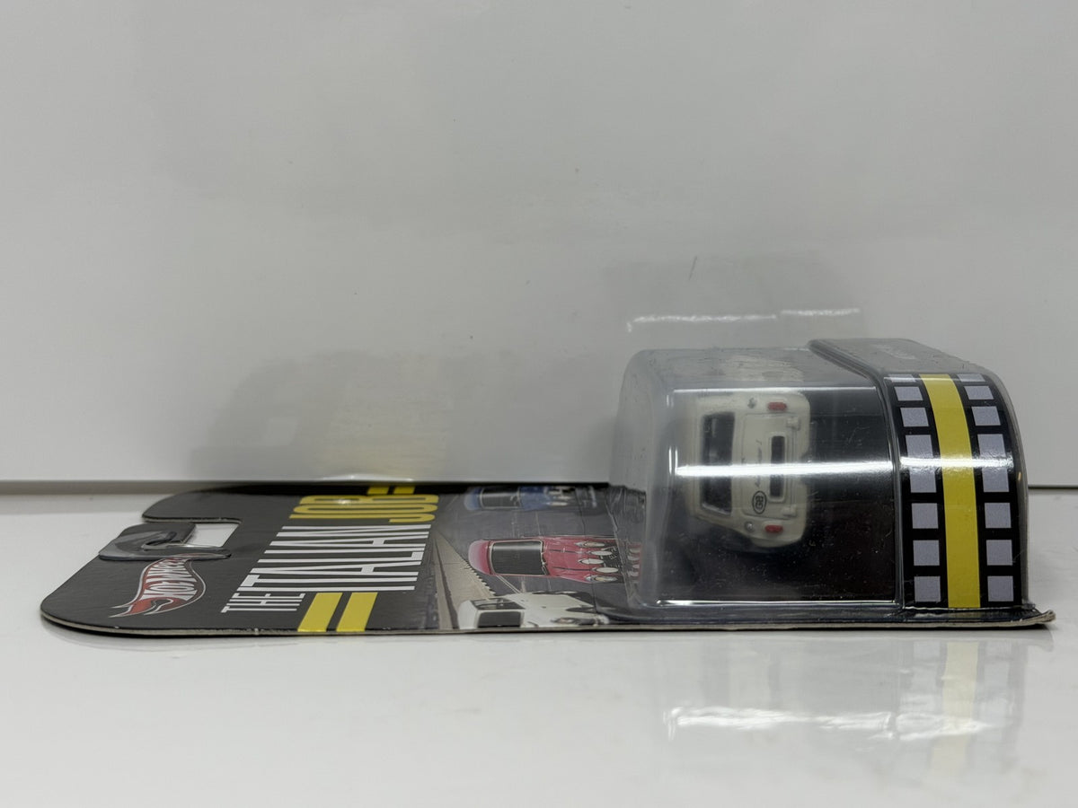 Hot Wheels Retro Entertainment The Italian Job Morris Mini 1:64 Diecast