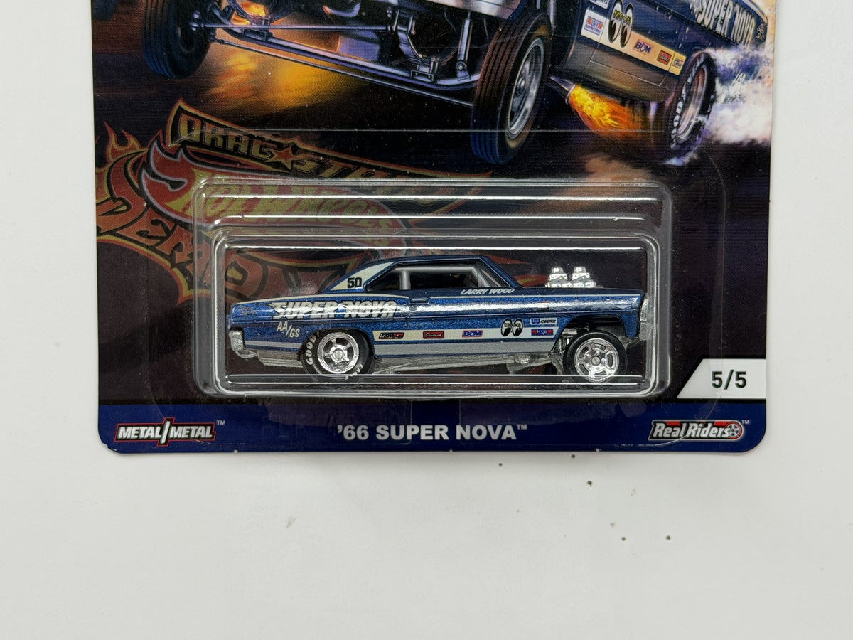 Hot Wheels Drag Strip Demons 1966 Super Nova 1:64 Diecast Real Riders