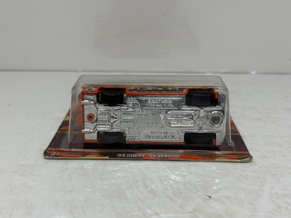 Hot Wheels Camouflage 1983 Chevy Silverado 1:64 Diecast