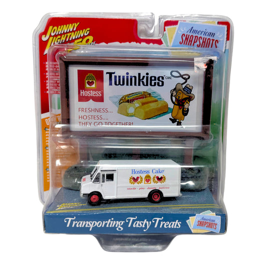Johnny Lightning Hostess Twinkies GMC Step Van Diorama 1:64 Diecast