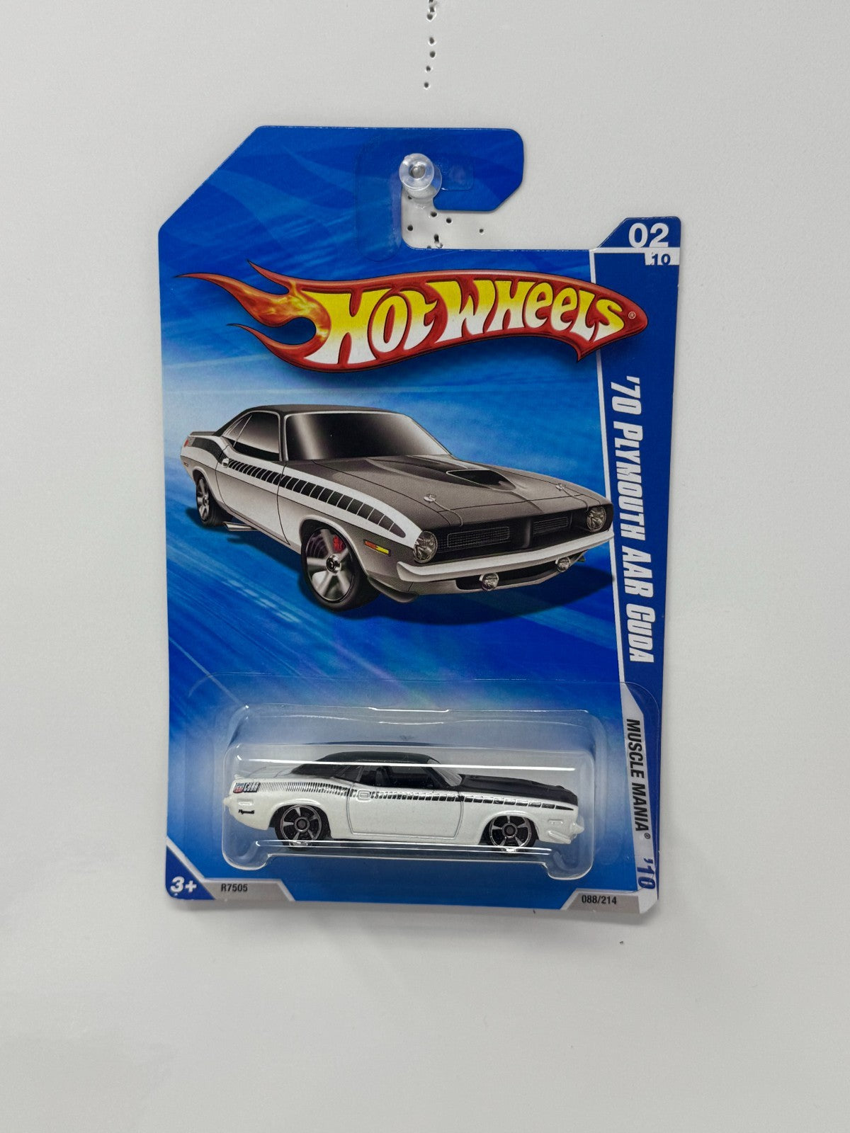 Hot Wheels Muscle Mania 1970 Plymouth AAR Cuda 1:64 Diecast White
