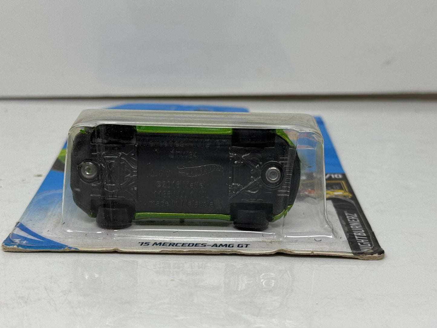 Hot Wheels Nightburnerz 2015 Mercedes-AMG GT 1:64 Diecast