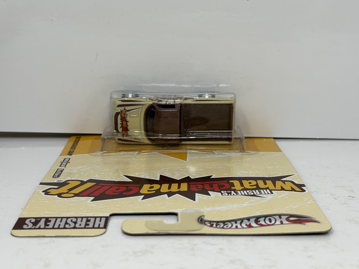 Hot Wheels Hershey's Whatchamacallit 1963 Studebaker Champ 1:64 Real Riders
