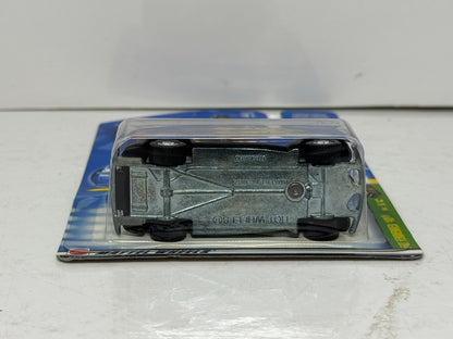 Hot Wheels T-Hunt 1940 Fat Fendered Ford 1:64 Diecast Real Riders