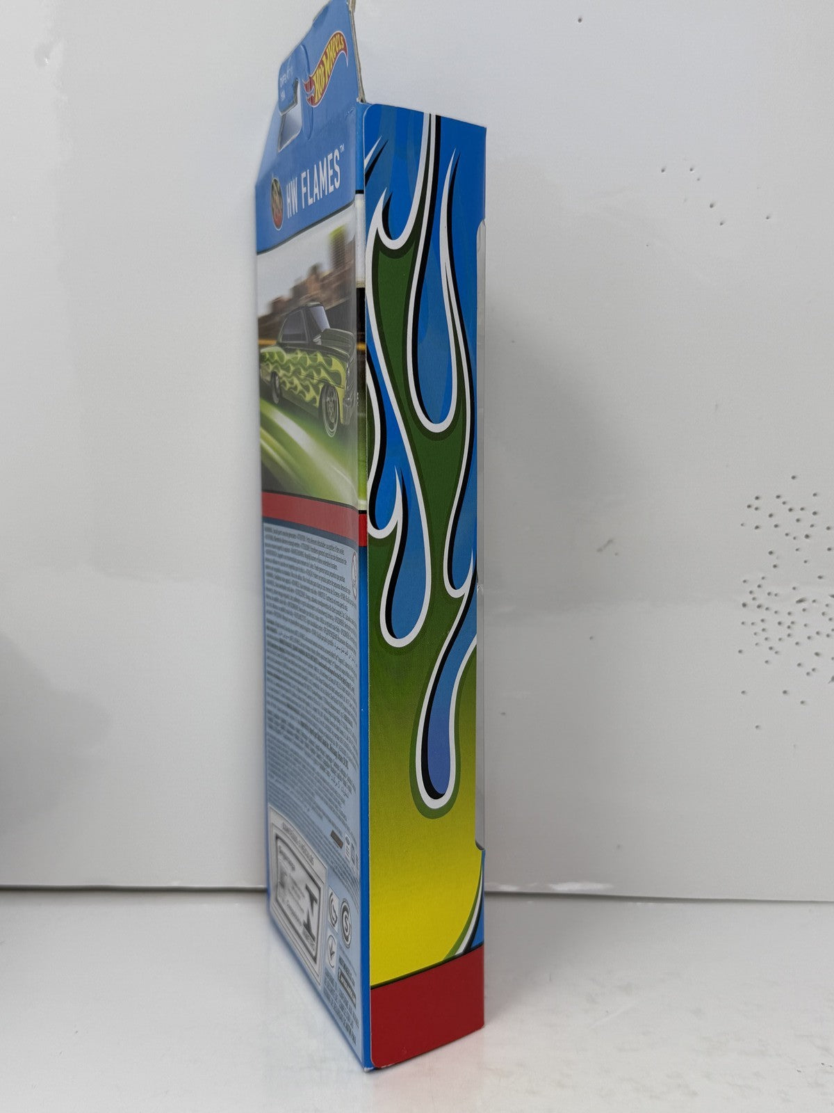 Hot Wheels HW Flames 5-Car Gift Pack 1:64 Diecast