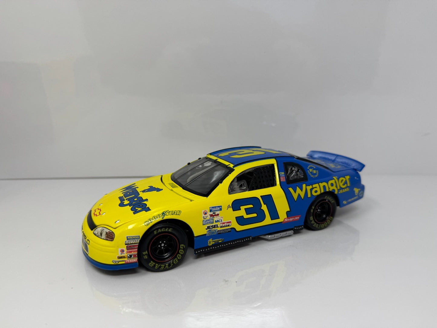 Action NASCAR Dale Earnhardt Jr #31 Wrangler 1997 Monte Carlo 1:24 Diecast