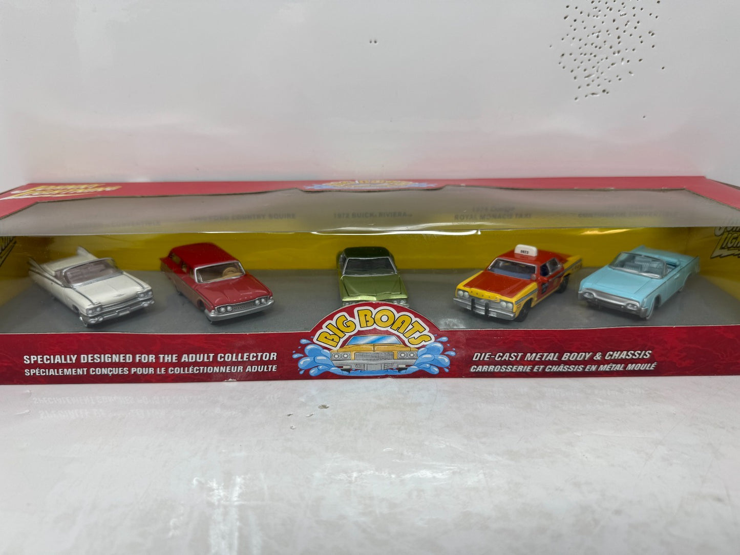 Johnny Lightning Big Boats Classic Cars 5-Car Gift Set 1:64 Diecast