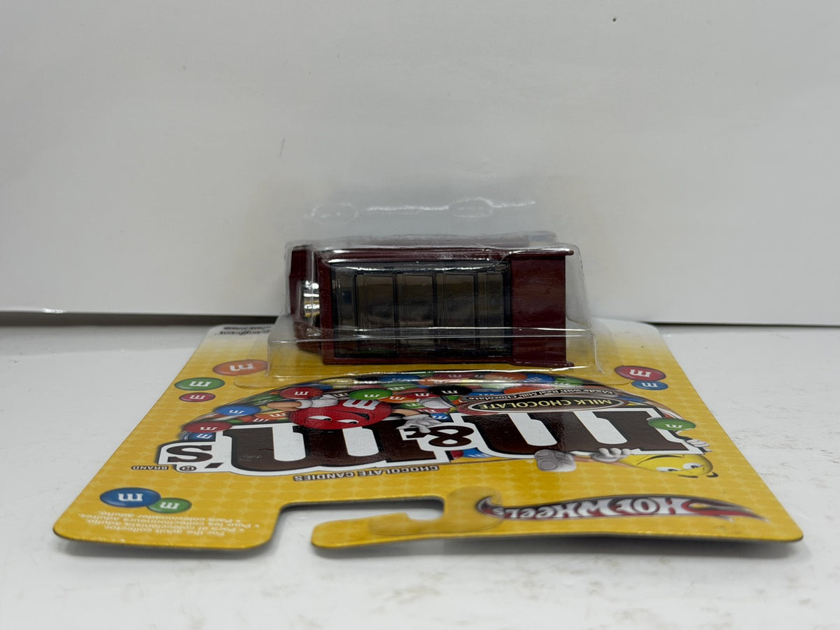 Hot Wheels M&M's Smokin' Grille 1:64 Diecast Real Riders