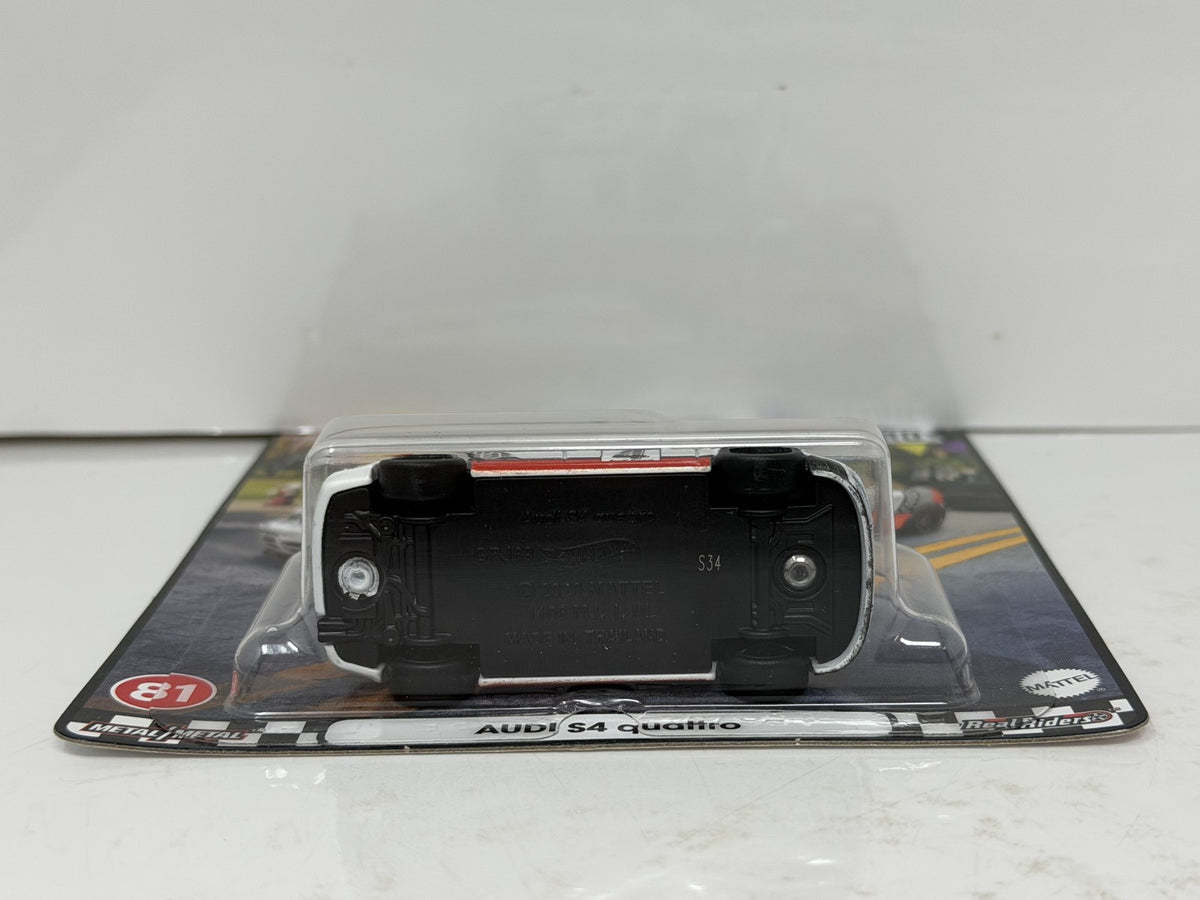 Hot Wheels Premium Boulevard #81 Audi S4 Quattro 1:64 Diecast