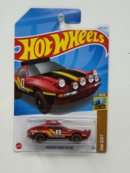 Hot Wheels Treasure Hunt HW Dirt Porsche 928S Safari 1:64 Diecast