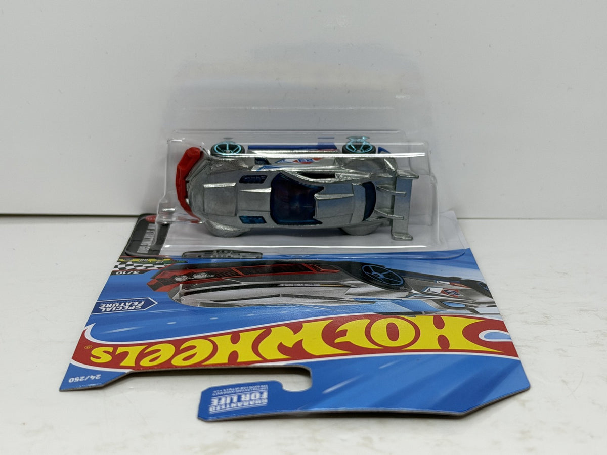 Hot Wheels ZAMAC HW Starting Grid Track Ripper 1:64 Diecast