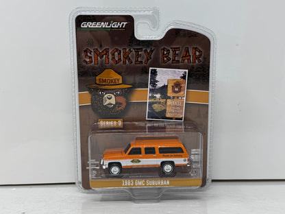 Greenlight Smokey Bear 1983 GMC Suburban 1:64 Diecast