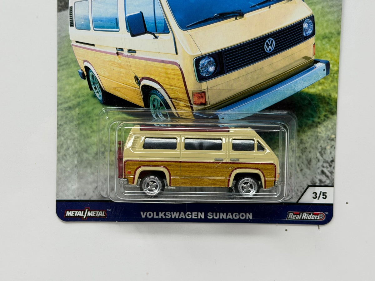 Hot Wheels Cargo Carriers Volkswagen Sunagon 1:64 Diecast Real Riders