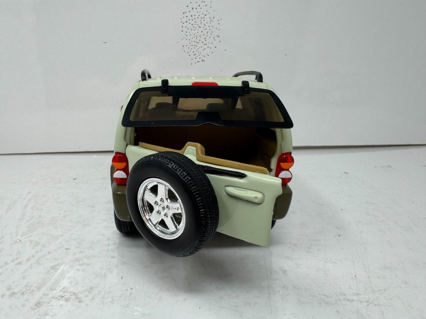 Matchbox Collectibles Coca-Cola 2002 Jeep Liberty 1:18 Diecast