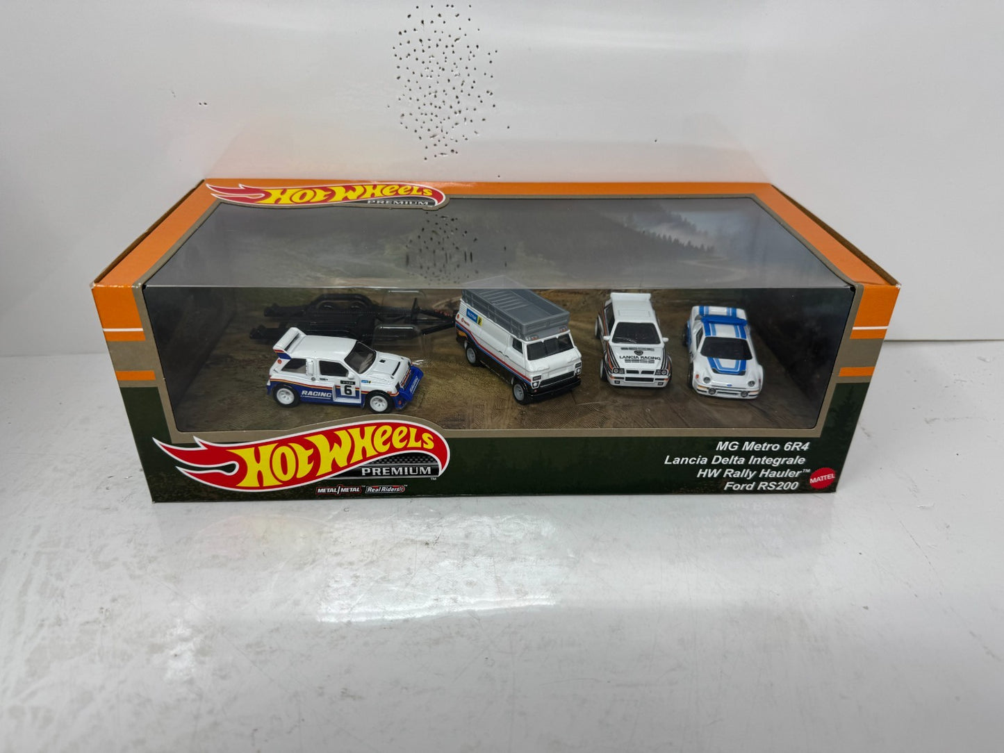 Hot Wheels Premium Rally Legends 4-Pack Collector Diorama Set 1:64 Diecast