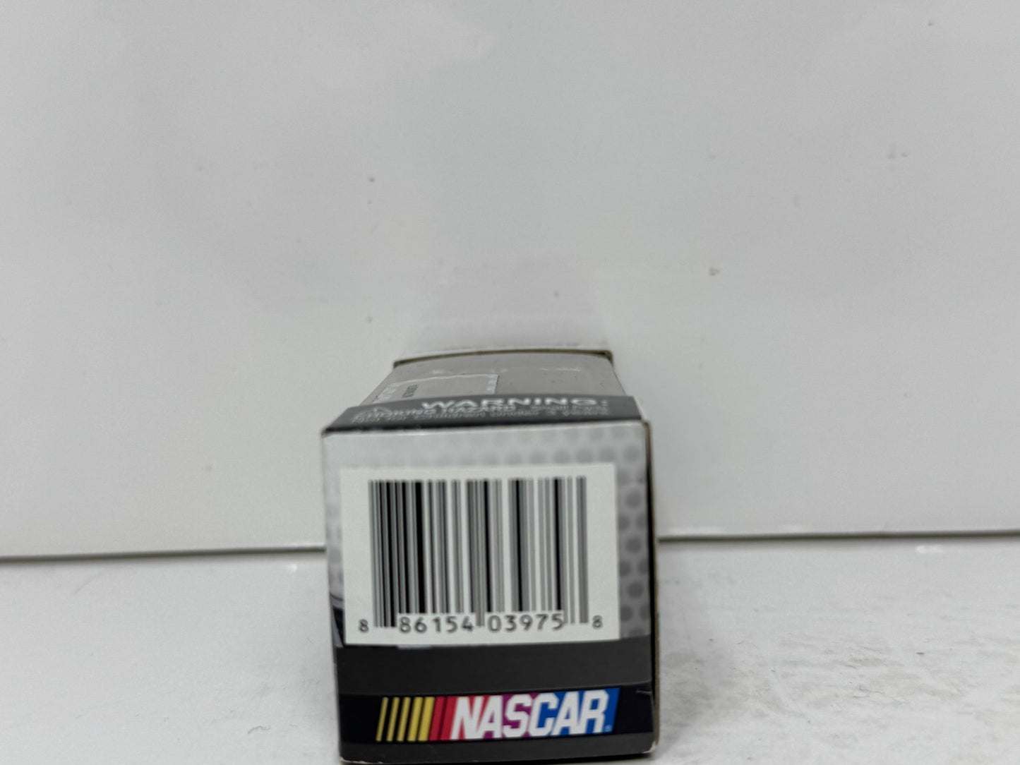 Lionel NASCAR #18 Kyle Busch M&M’s 2013 Camry 1:64 Diecast
