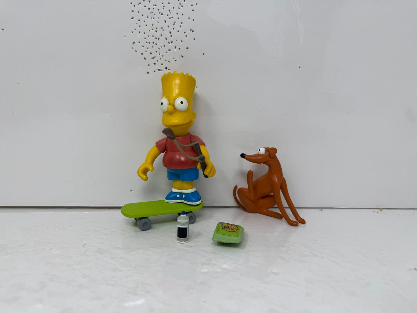 Simpsons World of Springfield Simpson Family Living Room Playmates Playset