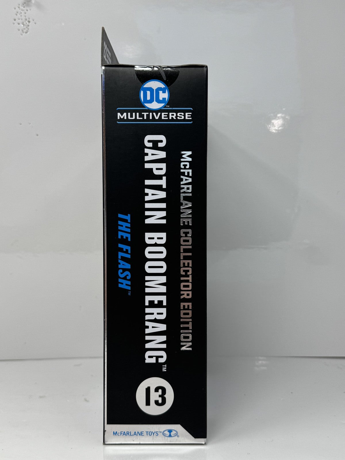 McFarlane DC Multiverse Captain Boomerang Platinum Edition Action Figure