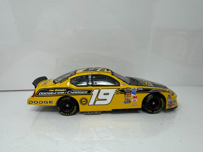 Action NASCAR Jeremy Mayfield #19 Bud Shootout 2005 Dodge Charger 1:24 Diecast