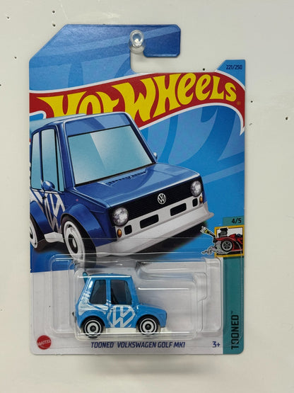 Hot Wheels Treasure Hunt Tooned Volkswagen Golf MK1 1:64 Diecast