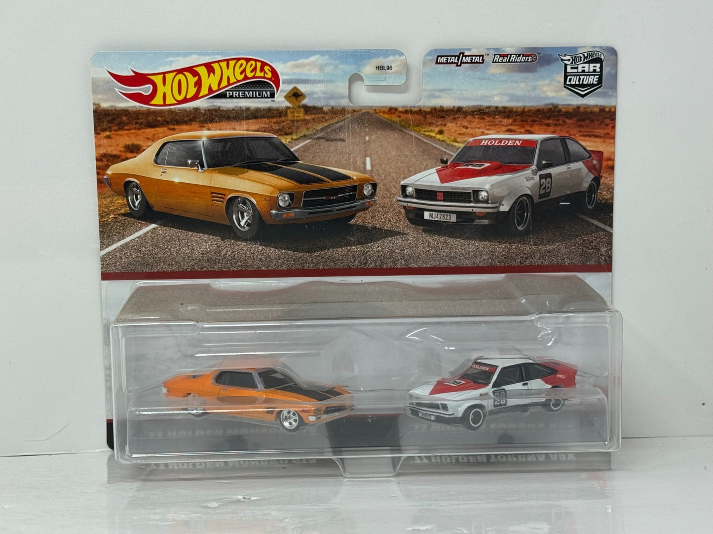 Hot Wheels Premium Card Culture Holden Monaro & Holden Torana A9X 1:64 Diecast