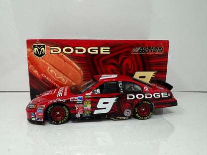 Action NASCAR Kasey Kahne #9 Dodge Dealers 2004 Dodge Intrepid 1:24 Diecast