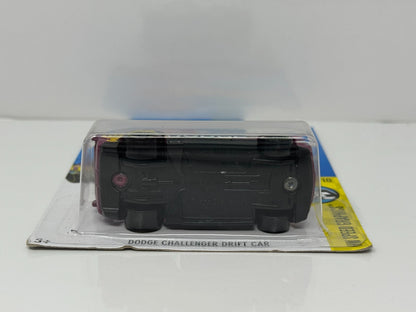 Hot Wheels Speed Graphics Dodge Challenger Drift Car 1:64 Diecast Purple Yellow