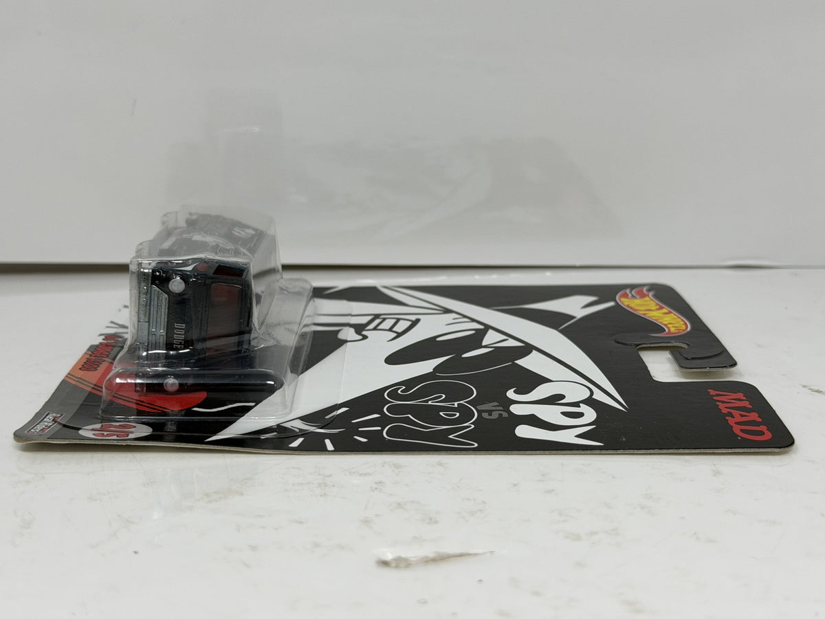 Hot Wheels MAD 1966 Dodge A100 Spy vs Spy Black 1:64 Diecast Real Riders