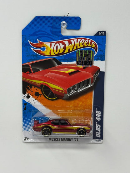 Hot Wheels Muscle Mania 1970 Oldsmobile 442 1:64 Diecast Factory Sealed Red