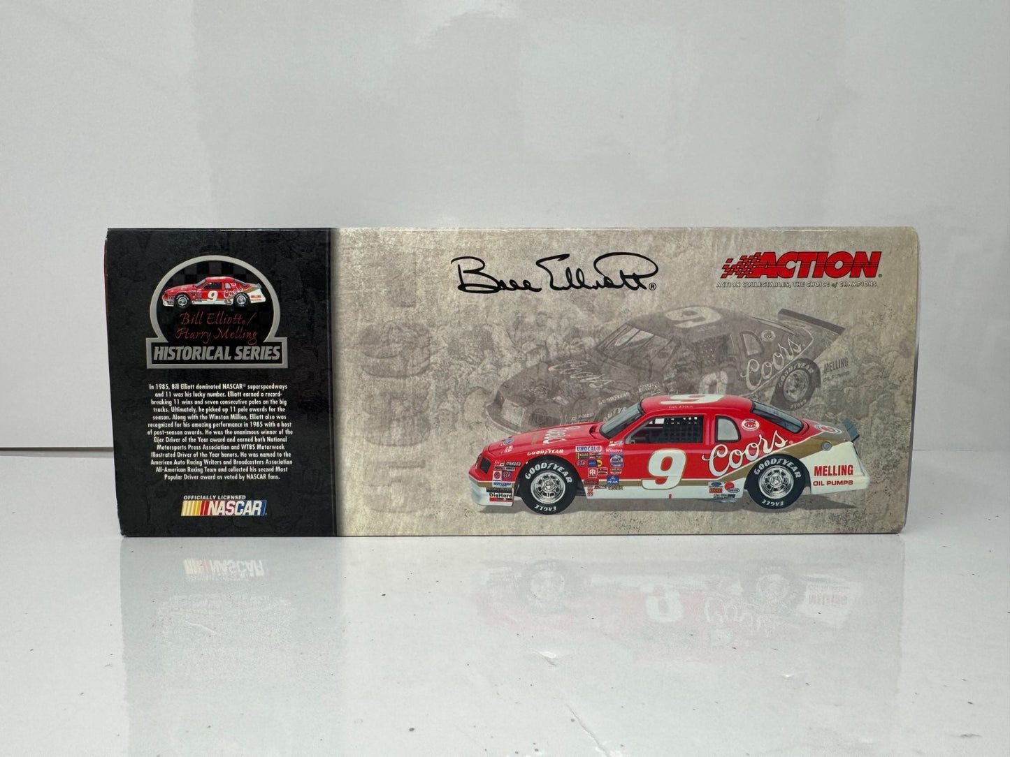 Action NASCAR Historical Bill Elliott #9 Coors 1985 Thunderbird 1:24 Diecast