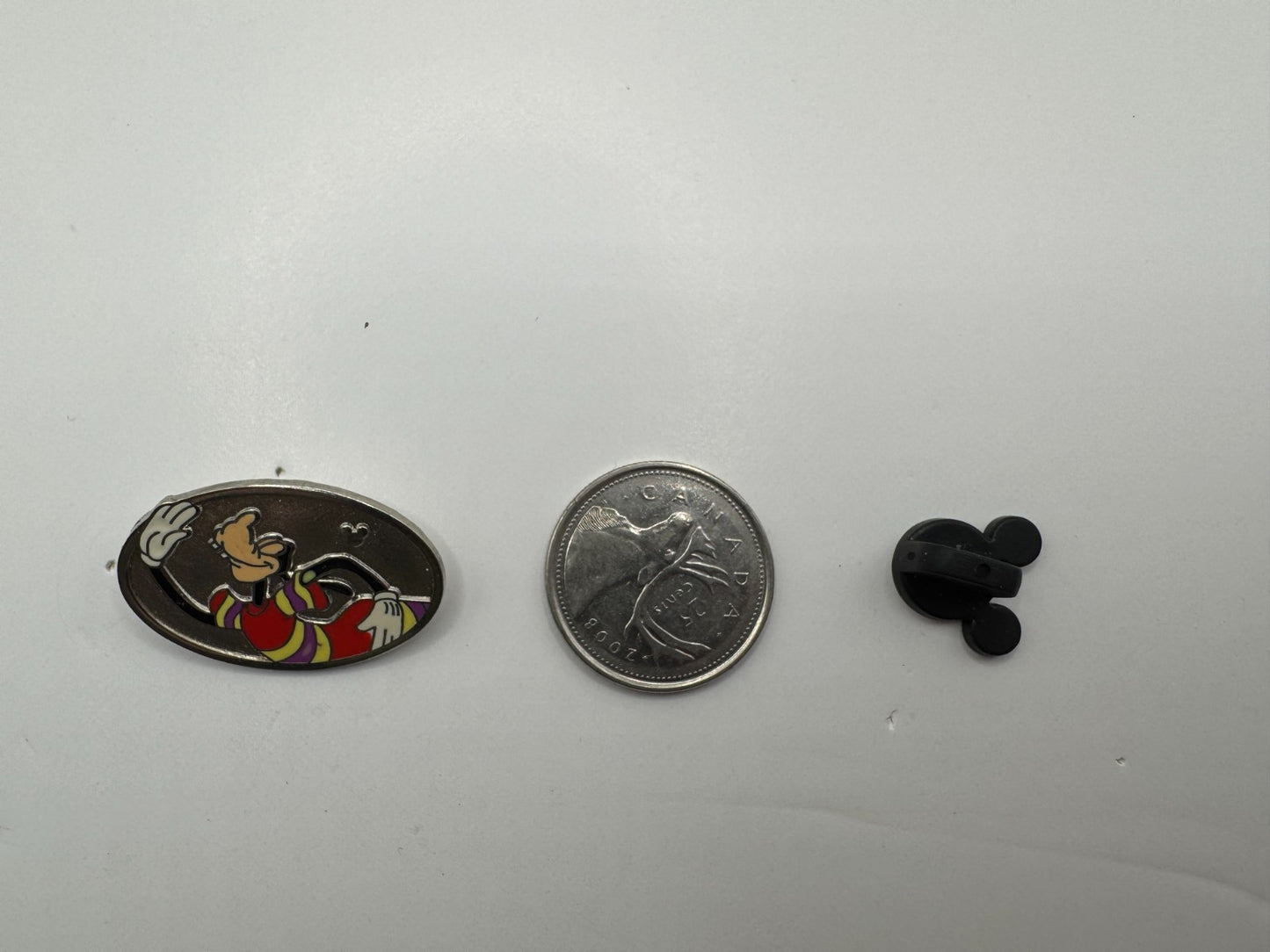 WDW Disney Swimming Goofy Shorts Sport Hidden Mickey Trading Pin DC2S8