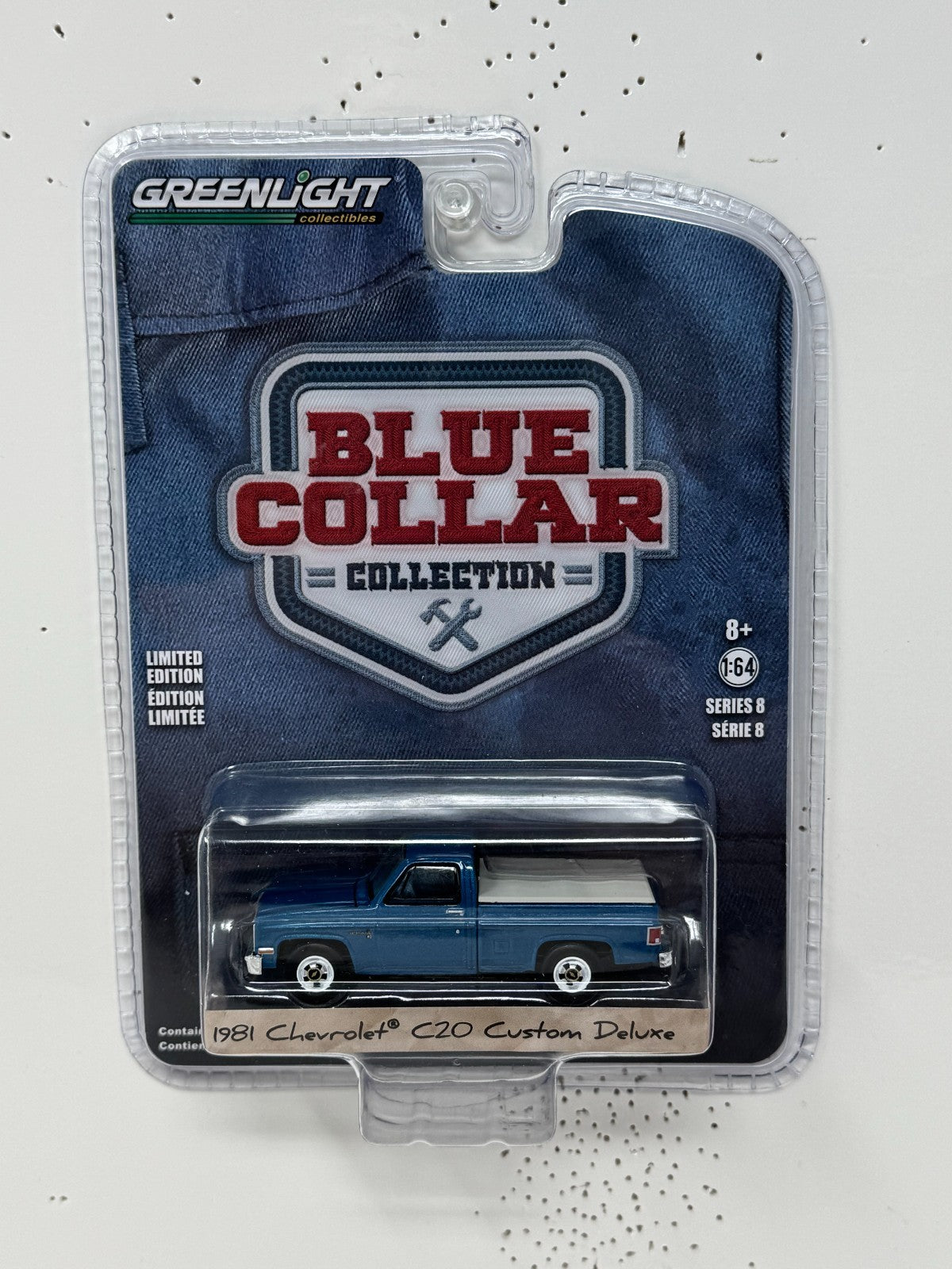 Greenlight Blue Collar 1981 Chevrolet C20 Custom Deluxe 1:64 Diecast