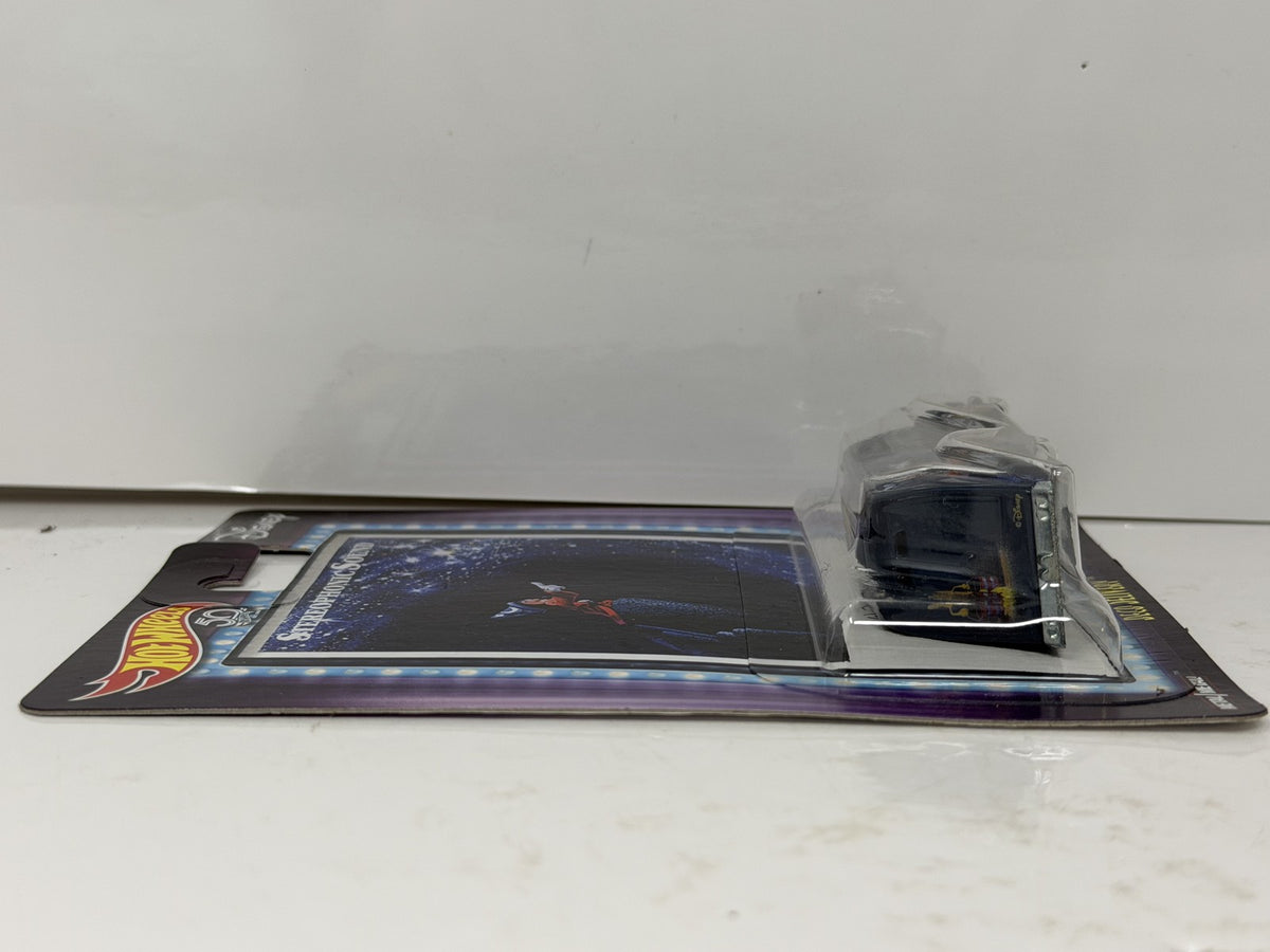 Hot Wheels Disney Fantasia Deco Delivery 1:64 Diecast Real Riders