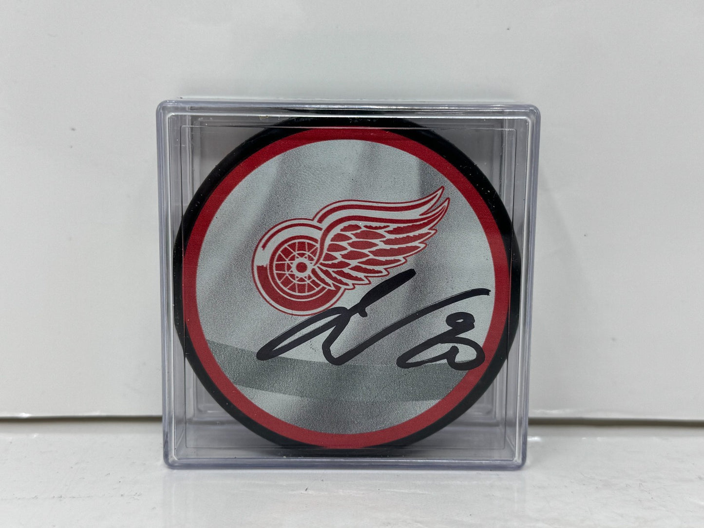 Joe Veleno Detroit Red Wings Signed NHL Autograph Puck Black Auto