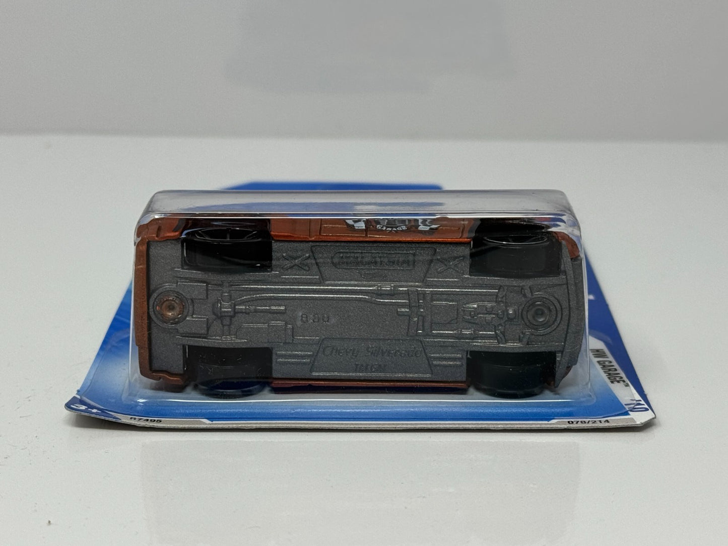 Hot Wheels HW Garage Chevy Silverado 1:64 Diecast