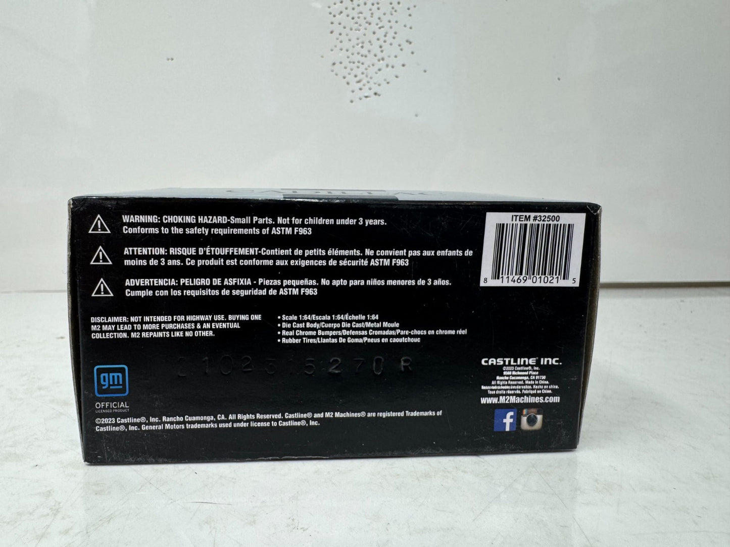 M2 Machines Auto Thentics 1959 Cadillac Series 62 1:64 Diecast