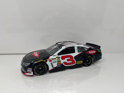 Lionel NASCAR Austin Dillon #3 Dow Automotive 2014 Chevrolet SS 1:24 Diecast