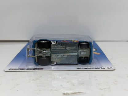 Hot Wheels Mike and Ike 1985 Chevy Astro Van 1:64 Diecast Real Riders