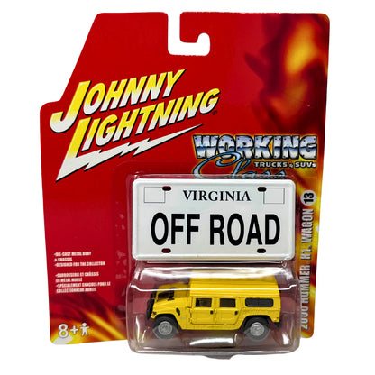 Johnny Lightning Working Class 2000 Hummer H1 Wagon 1:64 Diecast
