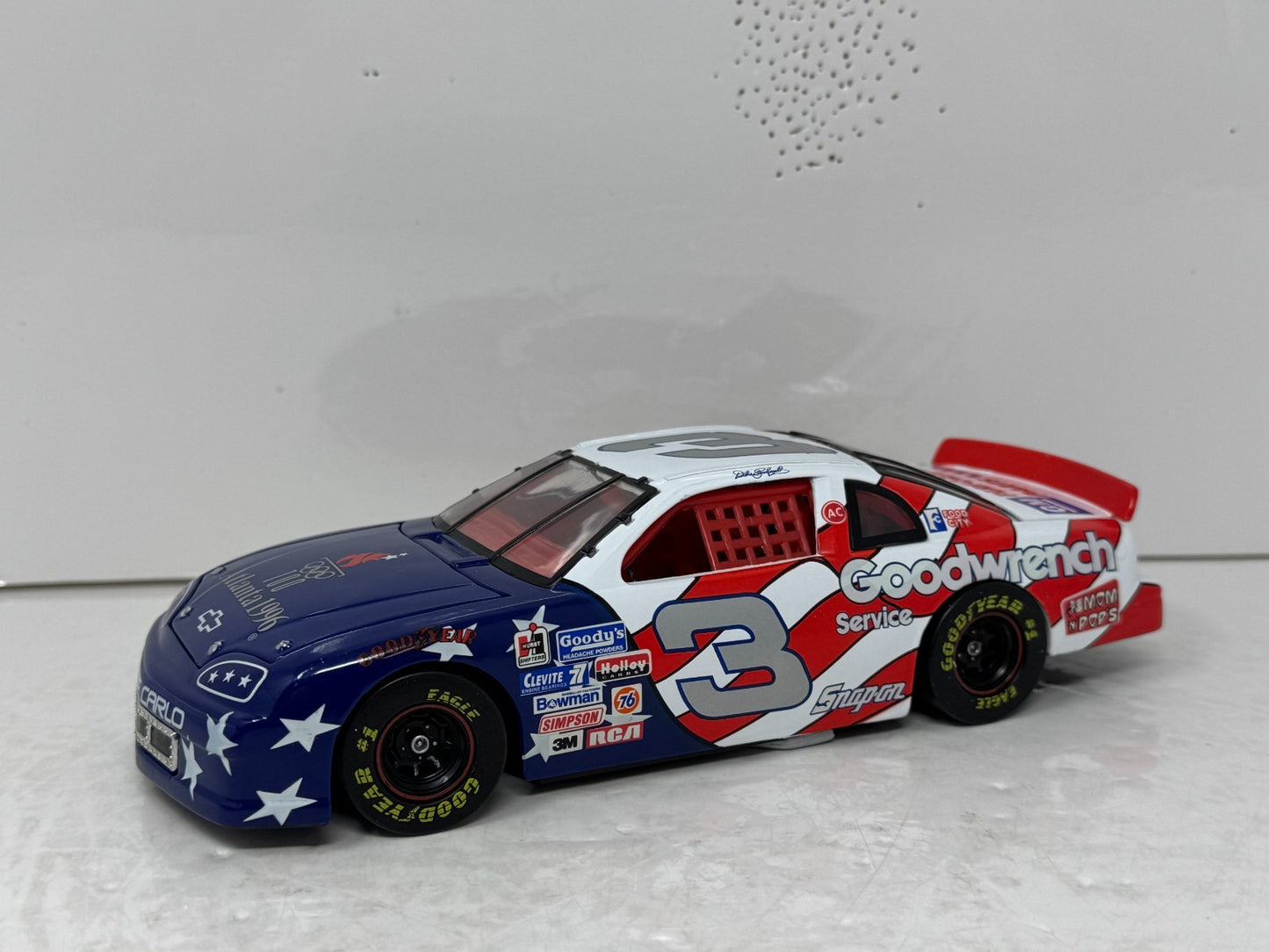 Action NASCAR #3 Dale Earnhardt 1996 Atlanta Monte Carlo 1:24 Diecast