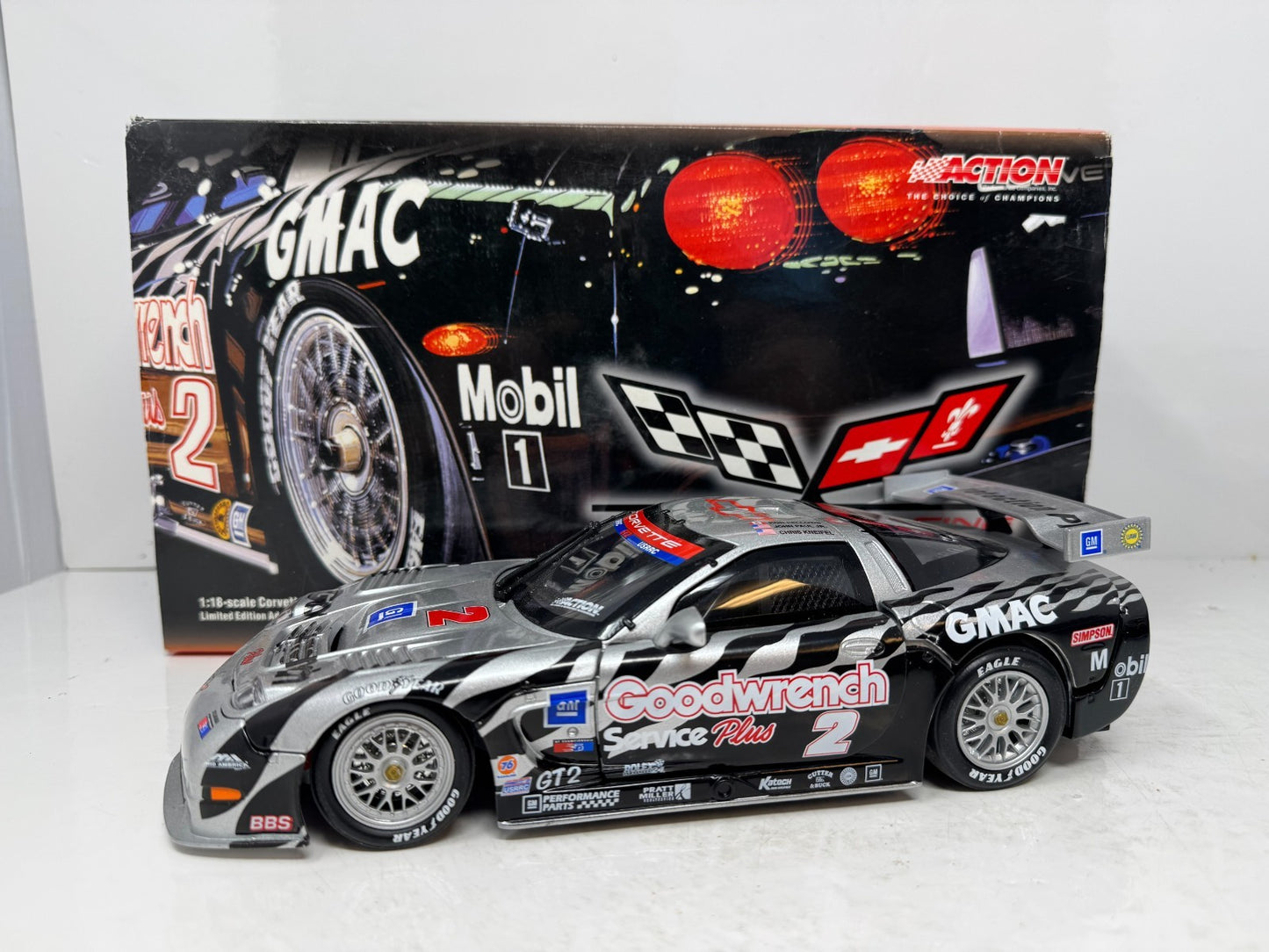 Action Racing #2 Ron Fellows GM Goodwrench 1999 Corvette C5R 1:18 Diecast