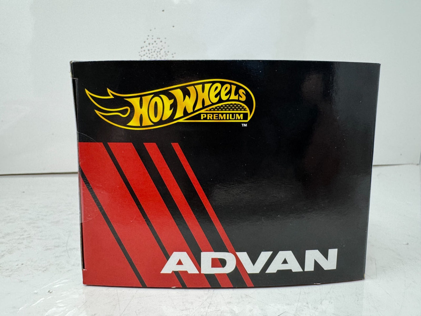 Hot Wheels Premium Advan 4-Pack Collector Diorama Set 1:64 Diecast